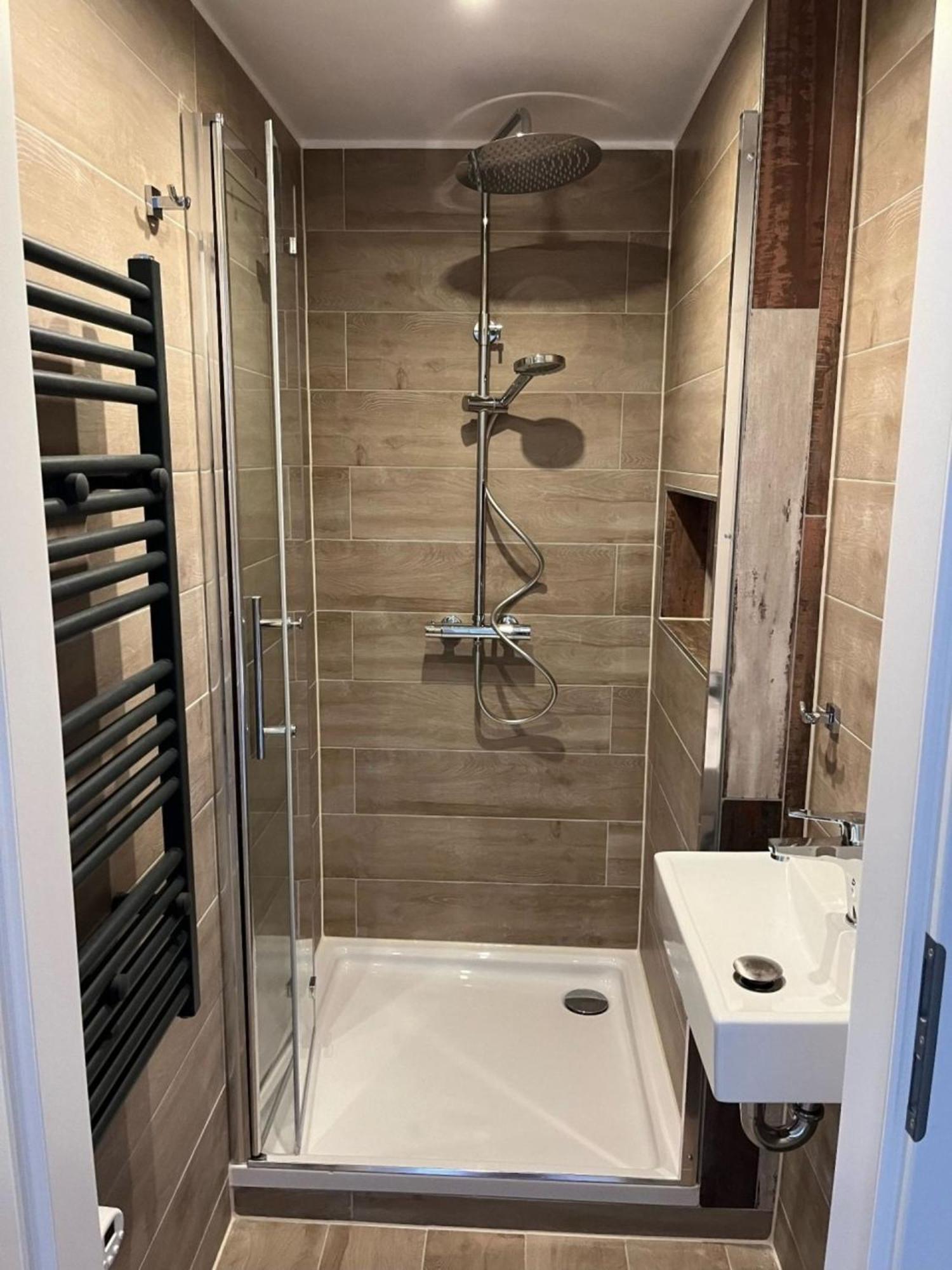 Apartment Gemuetliches Einzelzimmer In - Zentral Gelegen Ideal Fuer Monteuere U Reisende, Gemeinschaftsbad Nr 2 Gross Vollstedt